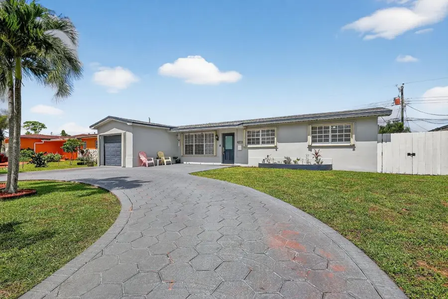 7641 NW 6th Court, Pembroke Pines, FL 33024 - #2