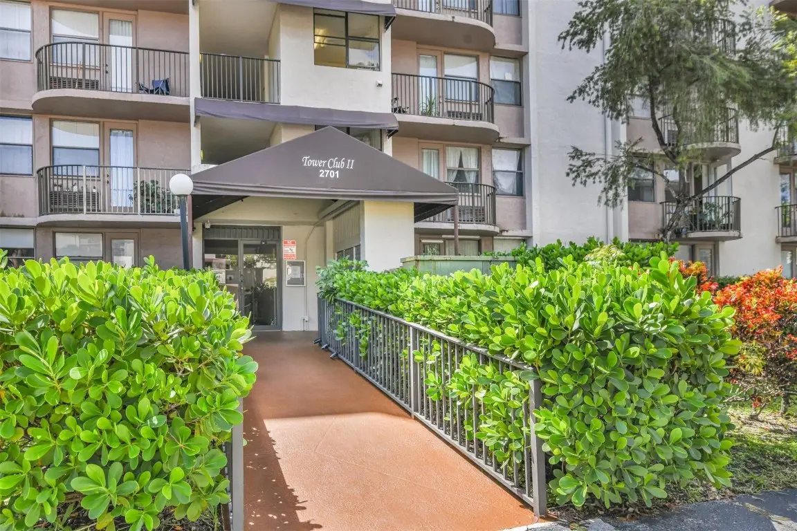 2701 Riverside Drive #305-B, Coral Springs, FL 33065 - #1