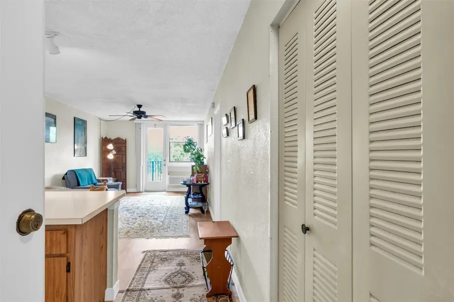 2701 Riverside Drive #305-B, Coral Springs, FL 33065 - #3