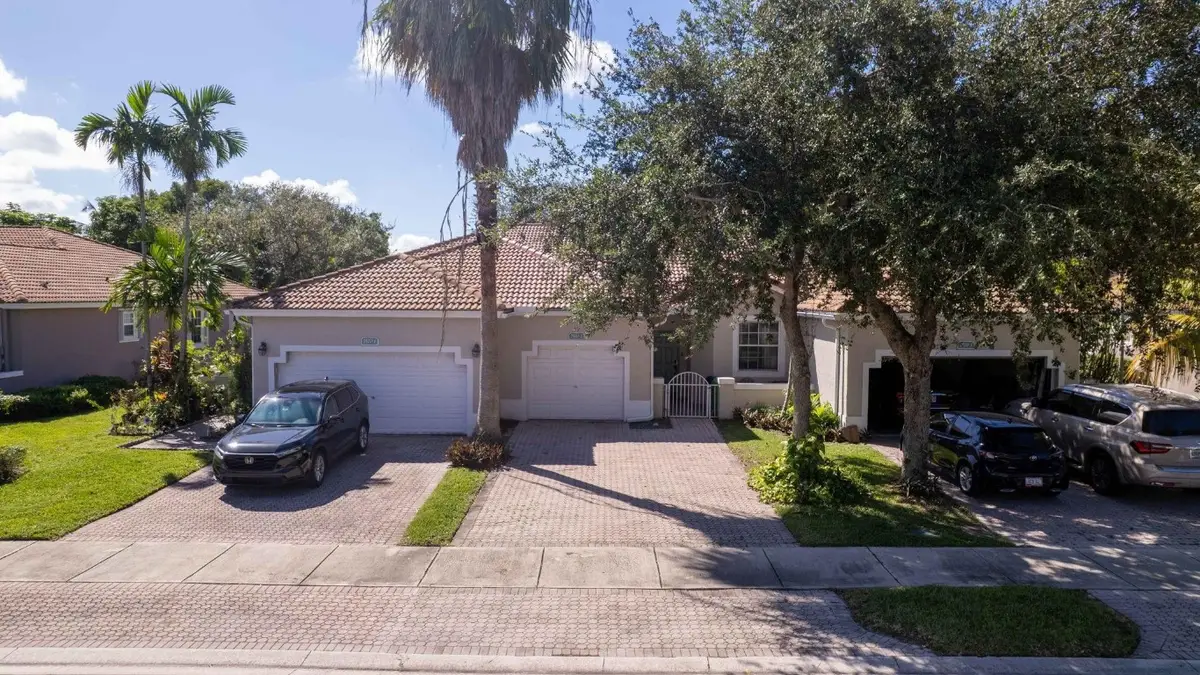 7520 S Aragon Boulevard #2, Sunrise, FL 33313 - #1