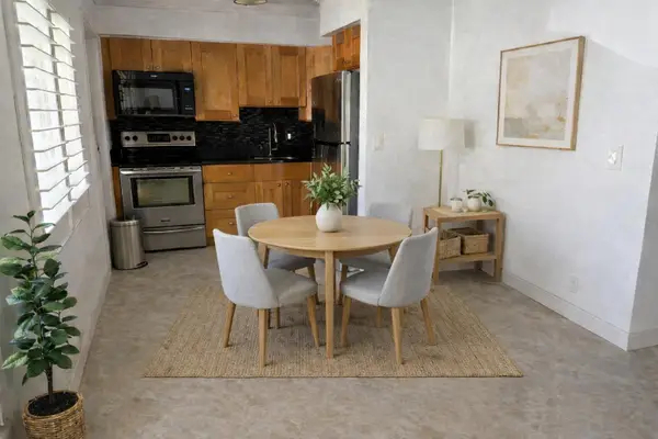 2131 NE 42nd Court #202E, Lighthouse Point, FL 33064