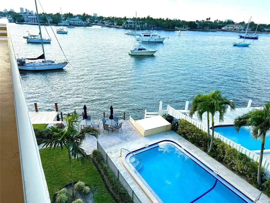 9 N Birch Road #403, Fort Lauderdale, FL 33304 - #2