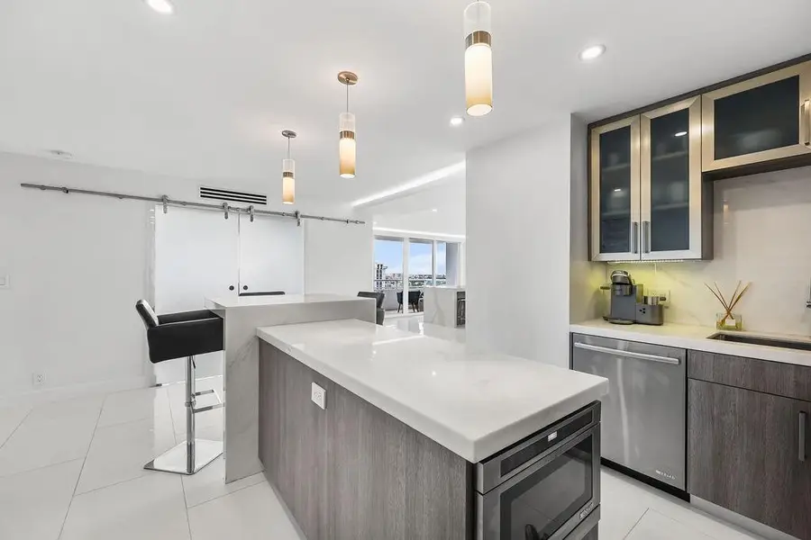 545 S Fort Lauderdale Beach Boulevard #1703 1704, Fort Lauderdale, FL 33316 - #3