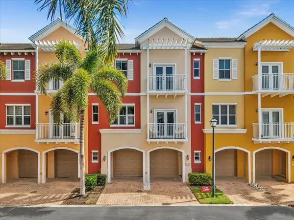 2329 Vintage Drive #2329, Lighthouse Point, FL 33064