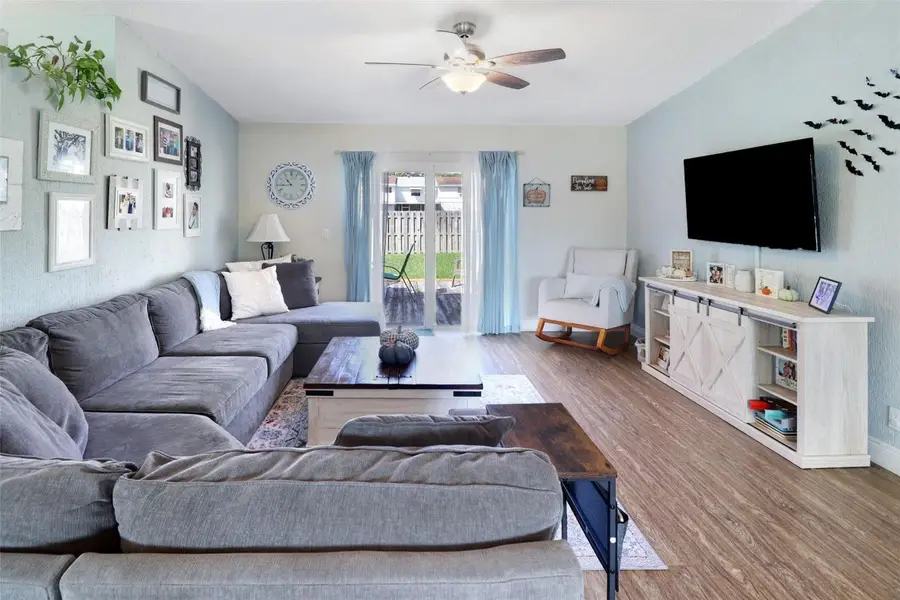 719 SW 79th Avenue, North Lauderdale, FL 33068 - #3