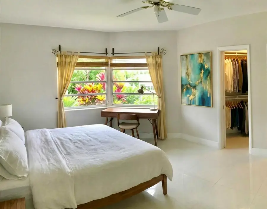 9271 W Bay Harbor Drive #11, Miami Beach, FL 33154 - #3