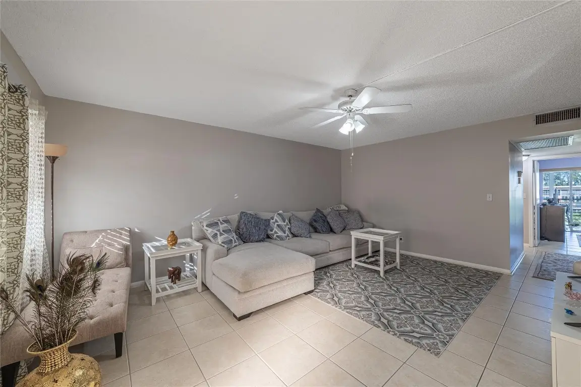 1902 Bermuda Circle #L4, Coconut Creek, FL 33066 - #1