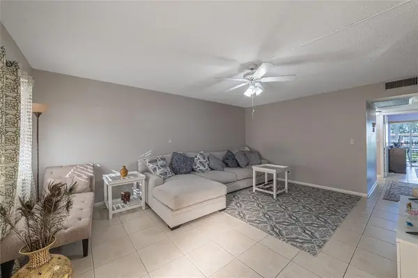 1902 Bermuda Circle #L4, Coconut Creek, FL 33066