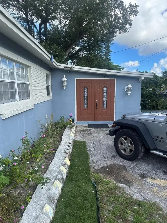 541 NW 33rd Avenue, Lauderhill, FL 33311