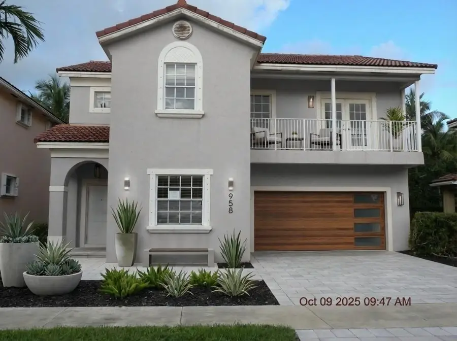 958 NW 127th Avenue, Coral Springs, FL 33071 - #2