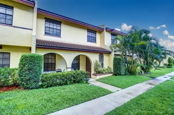 2768 NW 47th Lane #2803, Lauderhill, FL 33313