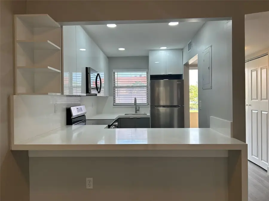 8080 N Sunrise Lakes Drive #209, Sunrise, FL 33322 - #2