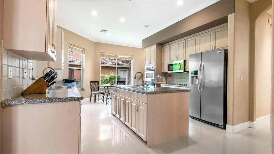 10982 NW 70th Court, Parkland, FL 33076 - #2