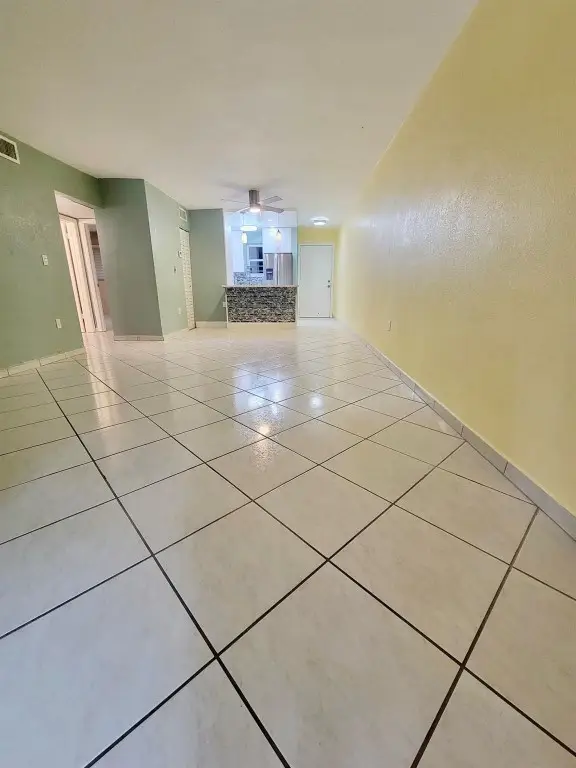 1890 W 56th Street #1113, Hialeah, FL 33012 - #3