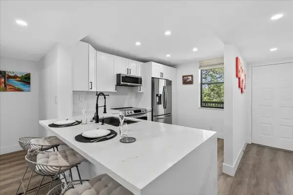 2908 S Carambola Circle #301, Coconut Creek, FL 33066