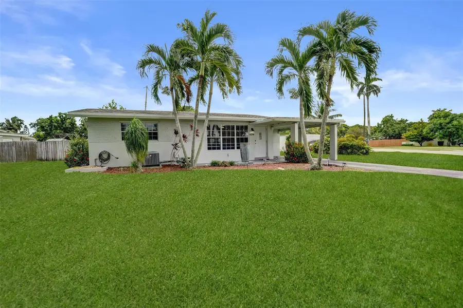 6298 NW 15th Street, Margate, FL 33063 - #2