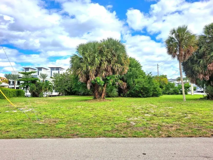 239 Hibiscus Avenue, Fort Lauderdale, FL 33308 - #3