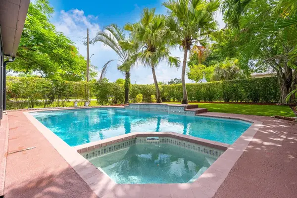 3981 NW 81st Terrace, Coral Springs, FL 33065