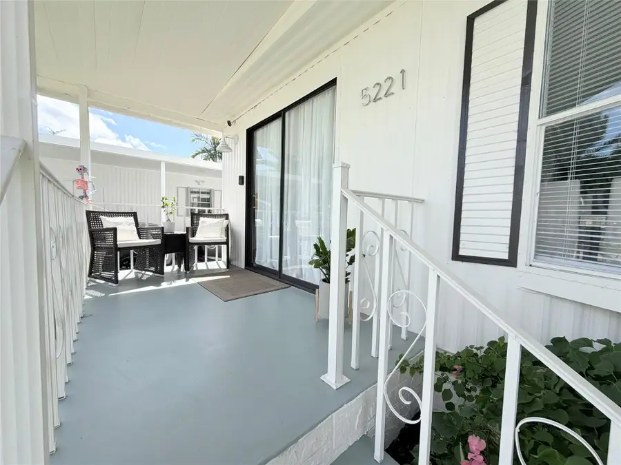 5221 SW 25th Avenue, Fort Lauderdale, FL 33312 - #3