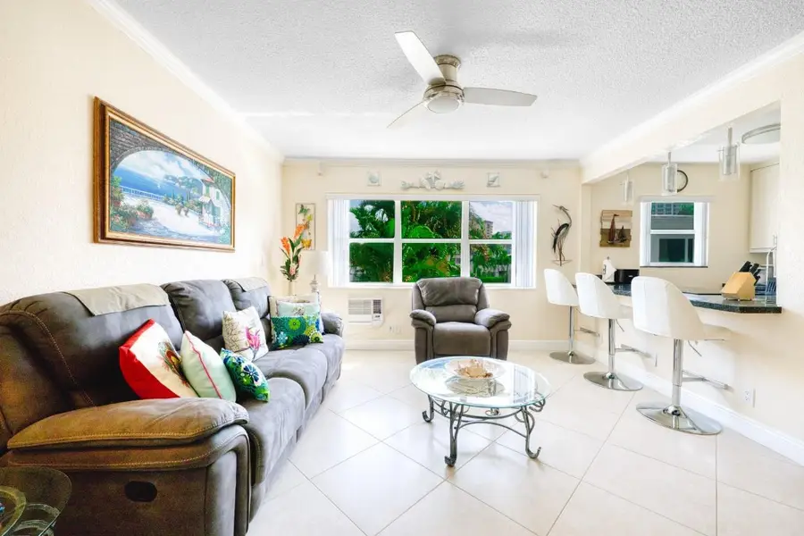 625 Orton Avenue #16, Fort Lauderdale, FL 33304 - #3