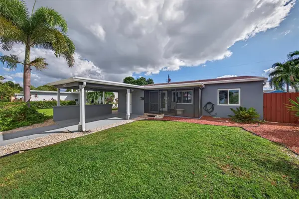 5272 NE 4th Terrace, Fort Lauderdale, FL 33334