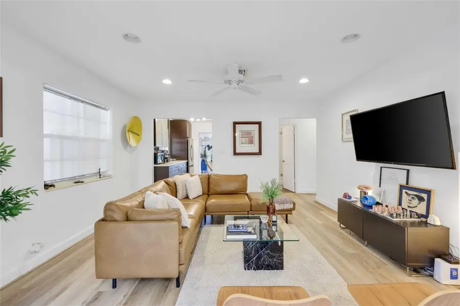 421 SW 12th Court, Fort Lauderdale, FL 33315 - #3