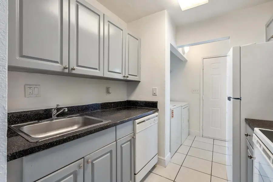 11583 NW 42nd Street #11583, Coral Springs, FL 33065 - #3