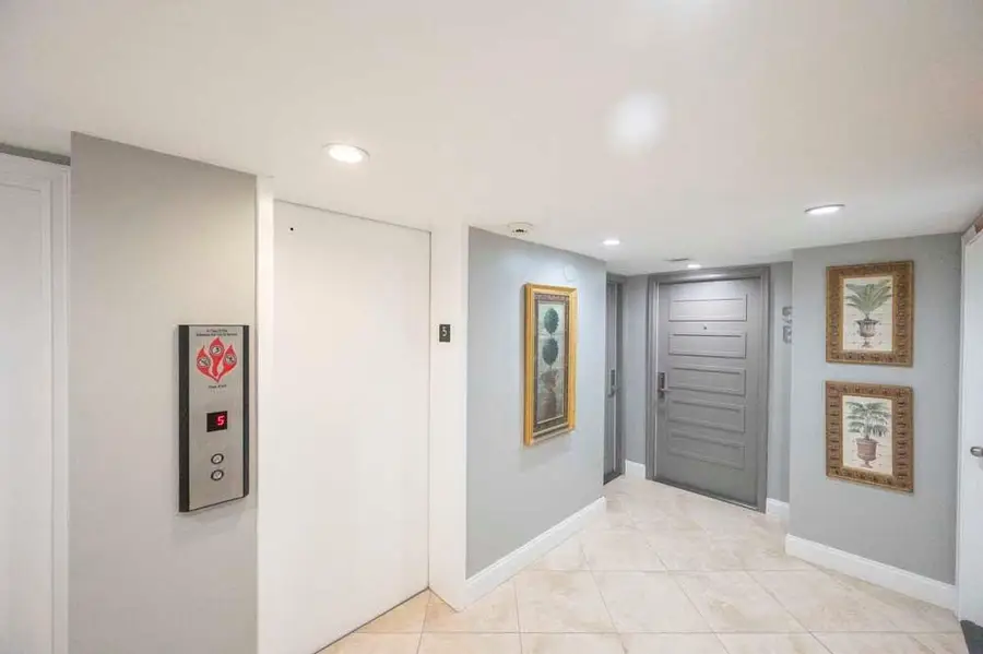 2800 E Sunrise Boulevard #5B, Fort Lauderdale, FL 33304 - #2