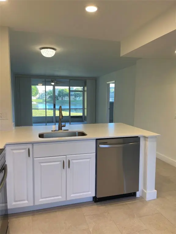 5890 NW 64th Avenue #103, Fort Lauderdale, FL 33319 - #1