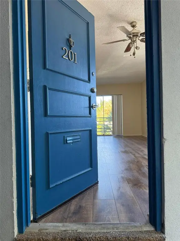 1407 NE 56th Street #201, Fort Lauderdale, FL 33334