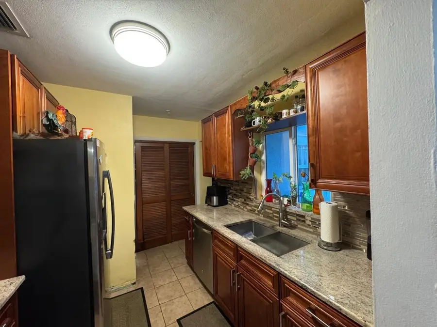 31 NE 57th Court, Fort Lauderdale, FL 33334 - #3