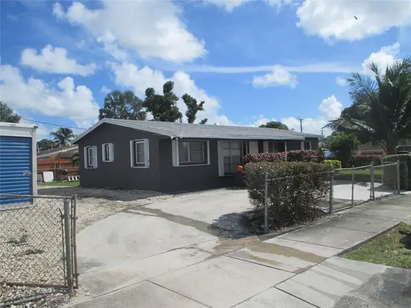 Address Withheld By Seller, Lauderhill, FL 33311