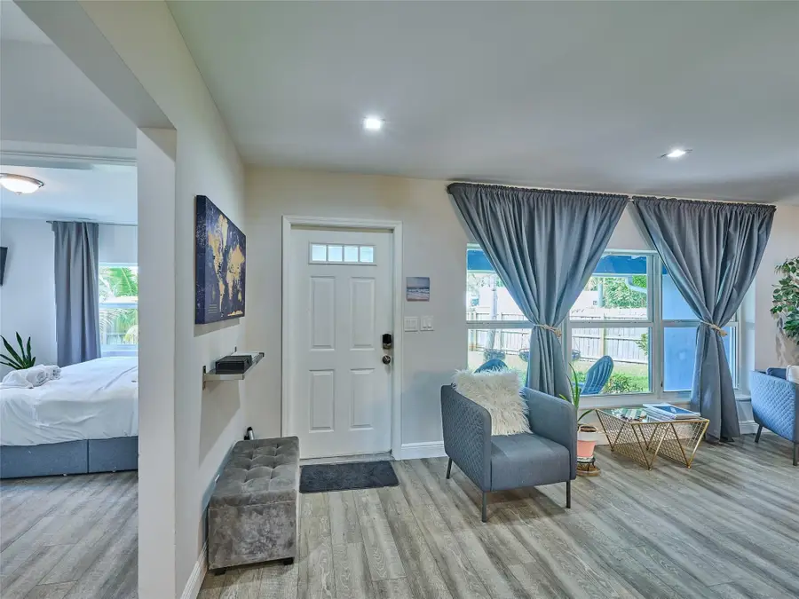 801 NE 15th Street, Fort Lauderdale, FL 33304 - #2