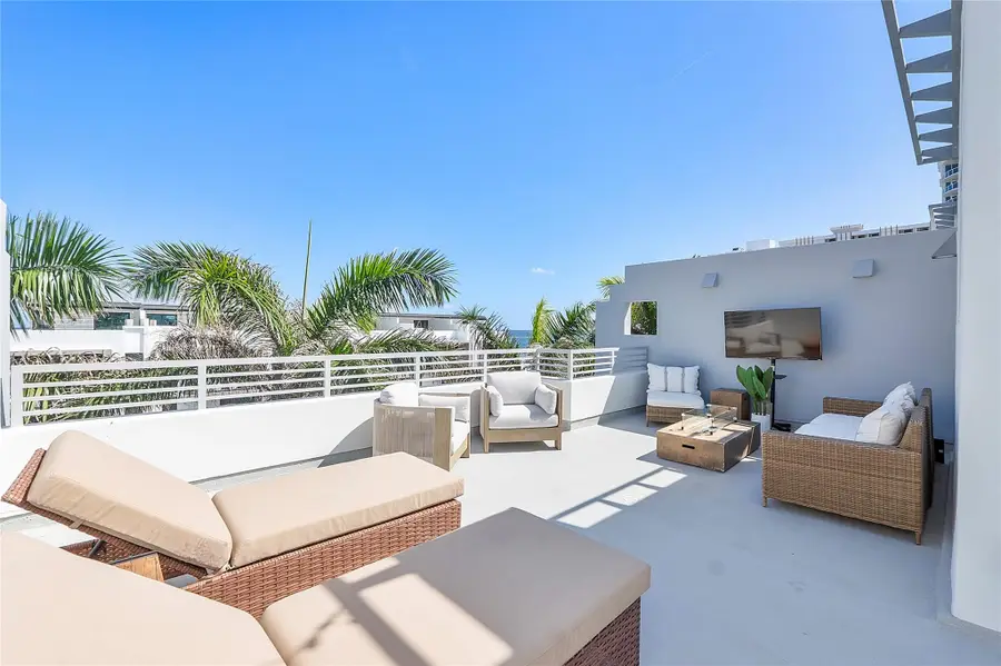 705 Briny Avenue, Pompano Beach, FL 33062 - #2