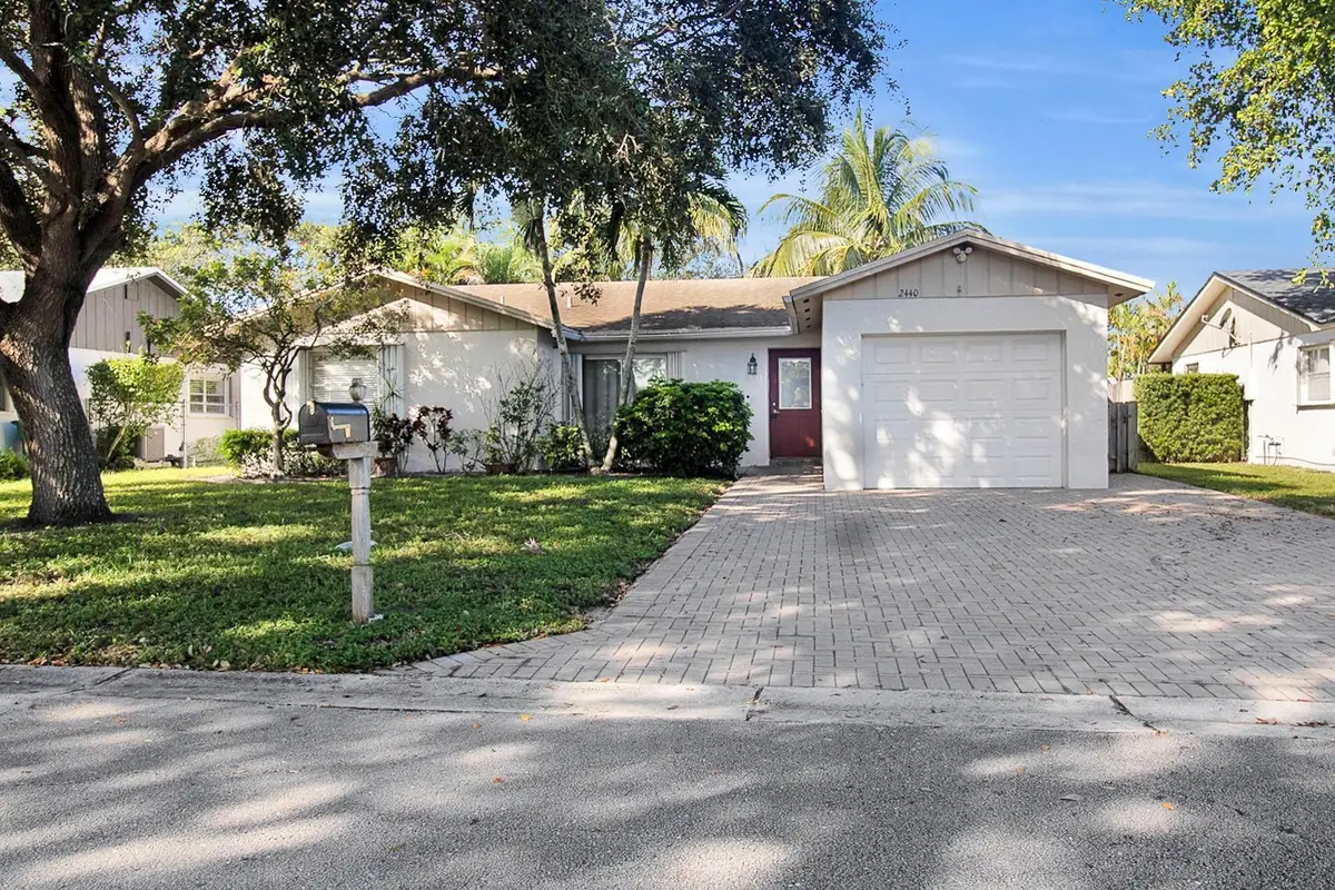2440 NW 98th Lane, Coral Springs, FL 33065 - #1