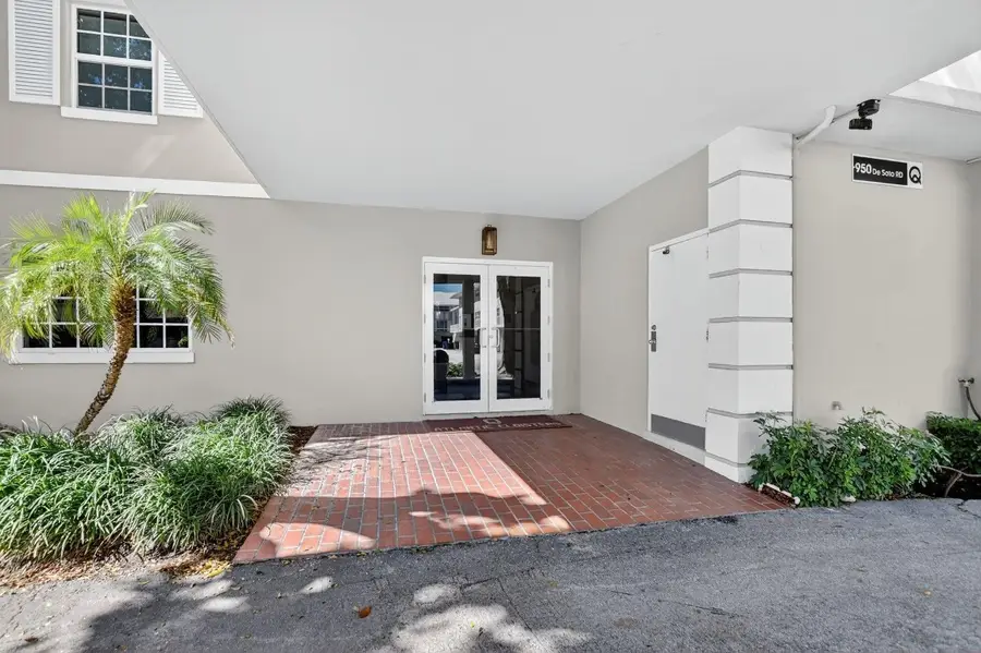 950 De Soto Road #5-A, Boca Raton, FL 33432 - #2