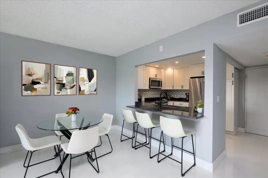 900 River Reach Drive #425, Fort Lauderdale, FL 33315 - #3