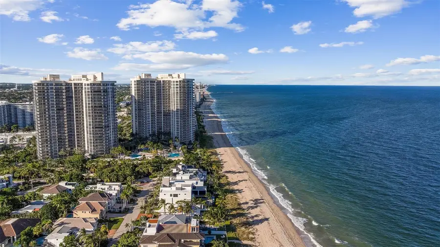 3020 NE 32nd Avenue #PH11, Fort Lauderdale, FL 33308 - #2