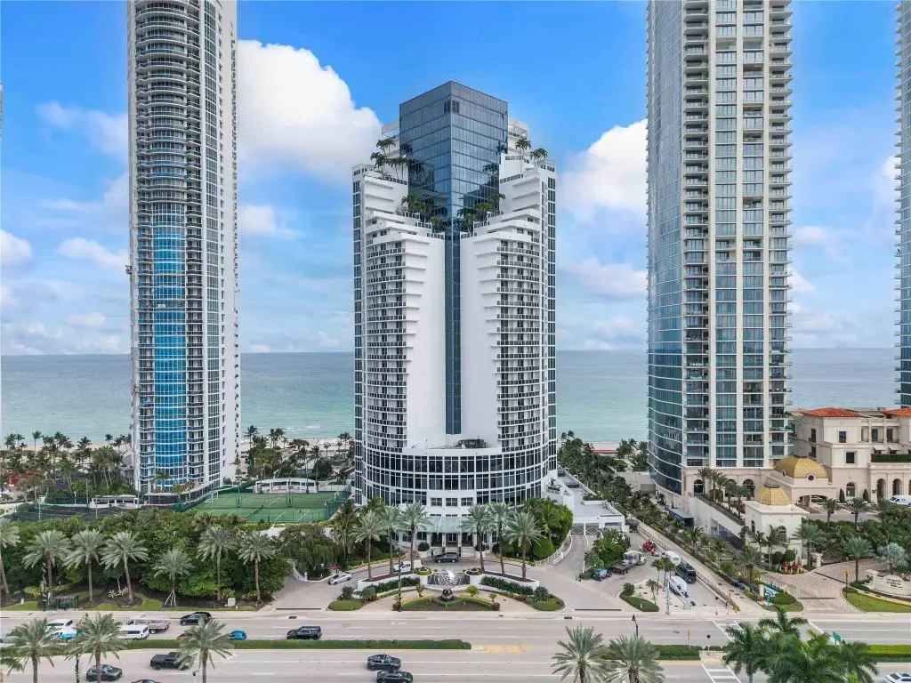 18001 Collins Avenue #2806, North Miami Beach, FL 33160 - #1