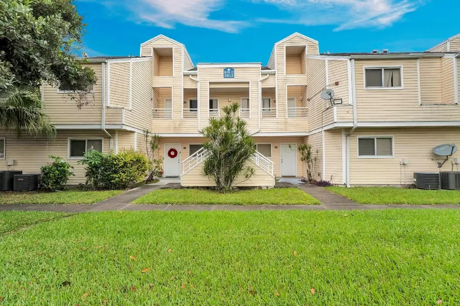 3413 NW 44th Street #205, Lauderdale Lakes, FL 33309 - #2