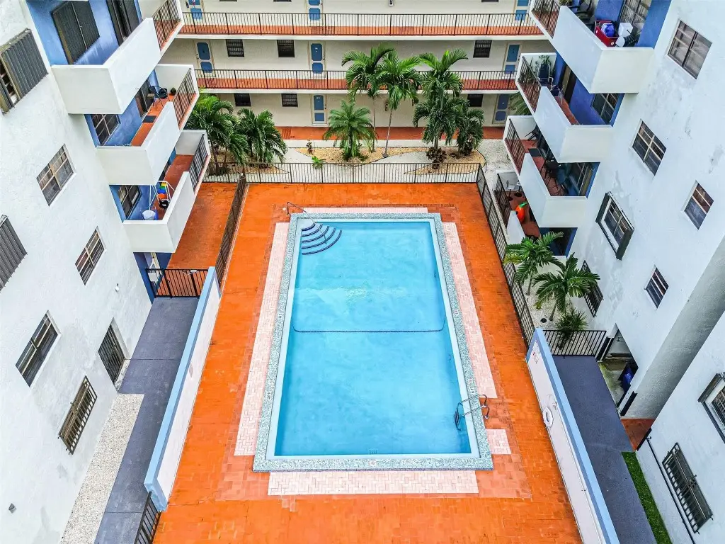 1470 W 41st Street #201, Hialeah, FL 33012 - #1