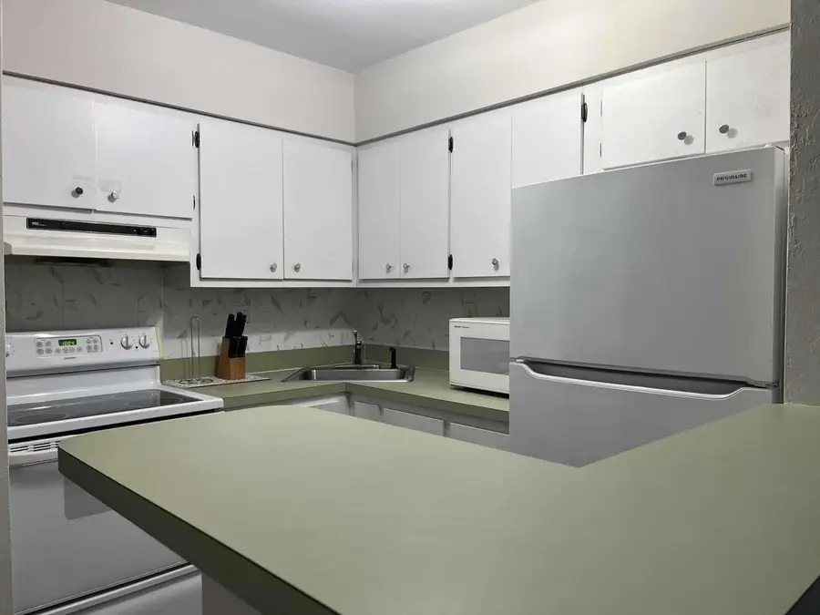 6200 NE 22nd Way #305, Fort Lauderdale, FL 33308 - #3