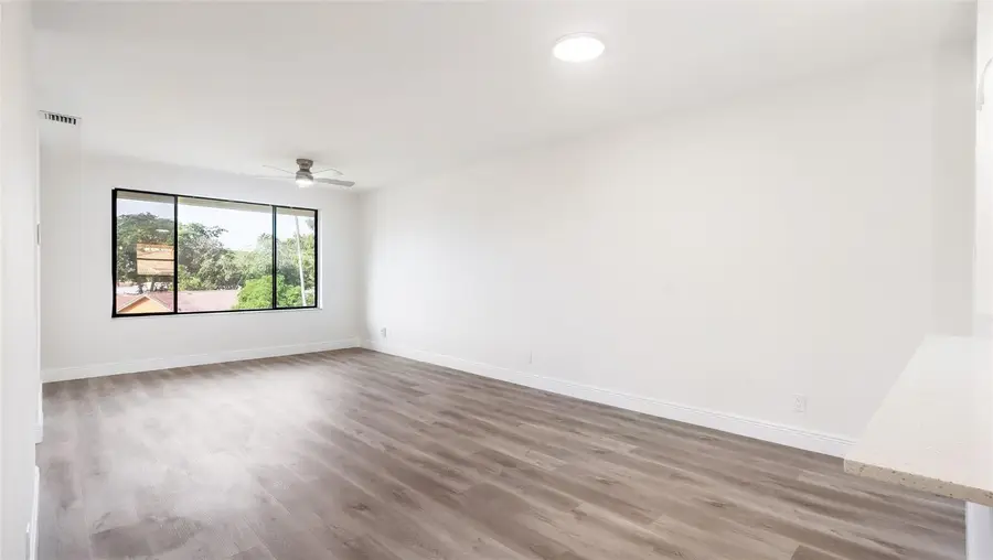 11477 NW 39th Court #301-1, Coral Springs, FL 33065 - #3