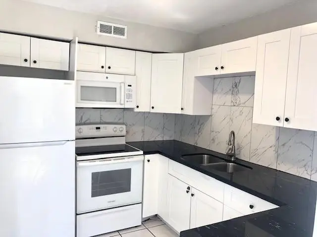 5317 NW 18th Street #2B, Fort Lauderdale, FL 33313 - #1