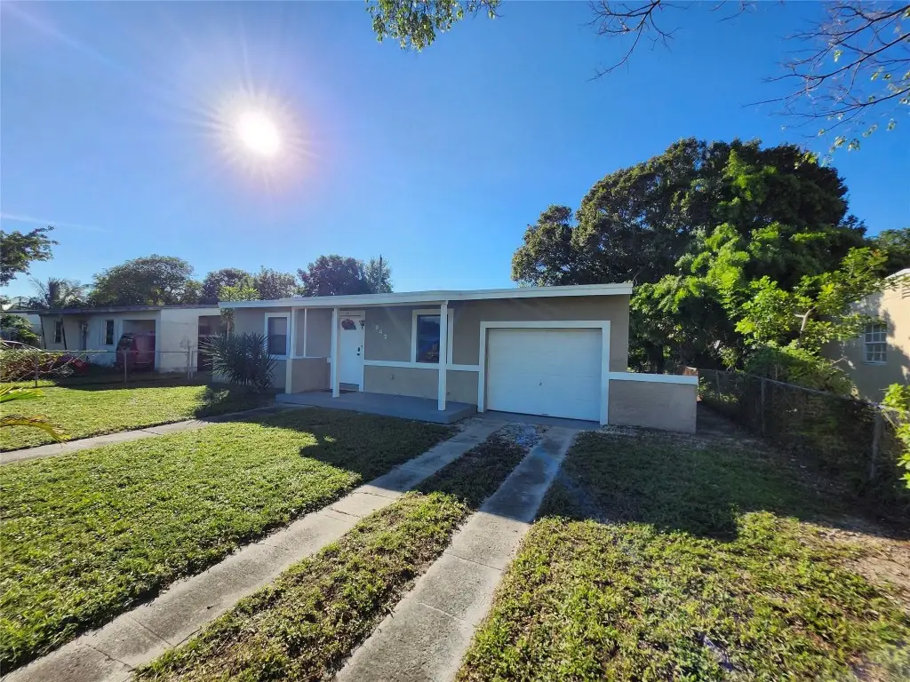 942 NW 12th Street, Fort Lauderdale, FL 33311 - #1