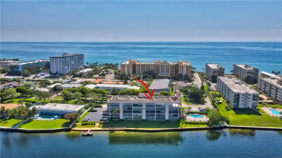 985 SE 19 Avenue #204, Deerfield Beach, FL 33441 - #3