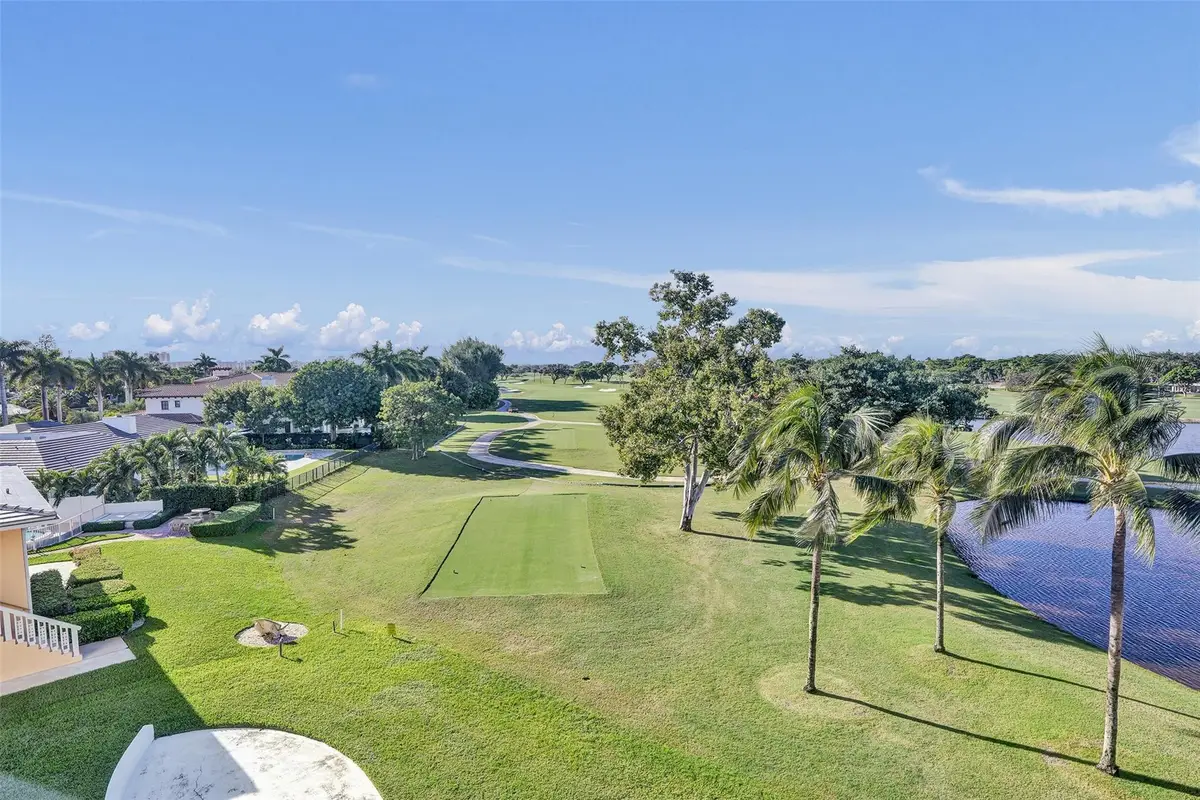 2500 NE 48 Lane #403, Fort Lauderdale, FL 33308 - #1