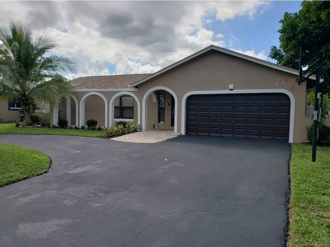 2702 NW 98th Way, Coral Springs, FL 33065 - #1