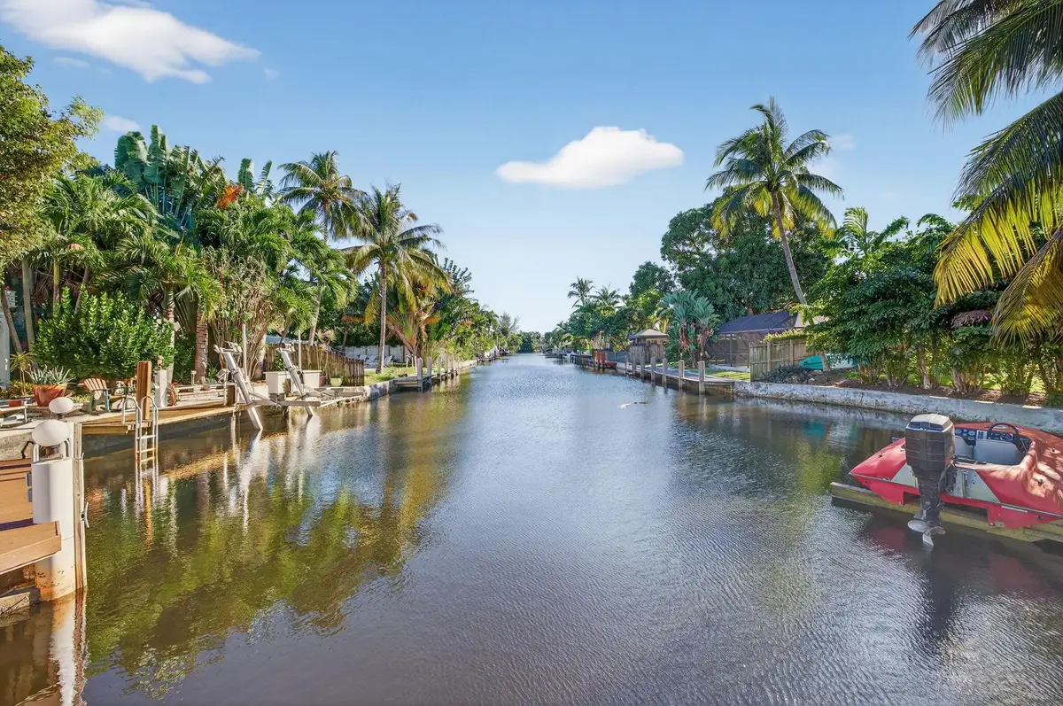 1570 NE 30th Place, Oakland Park, FL 33334 - #1