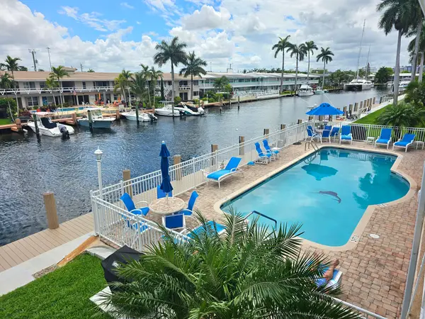 2864 NE 33rd Court #202, Fort Lauderdale, FL 33306